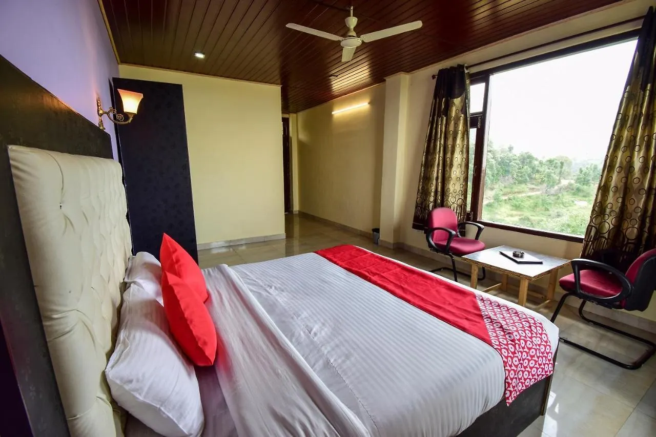 Oyo 43476 Vatika Resort Shimla