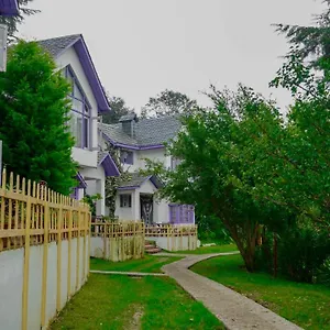 Resort Oakwood Hamlet, Shimla